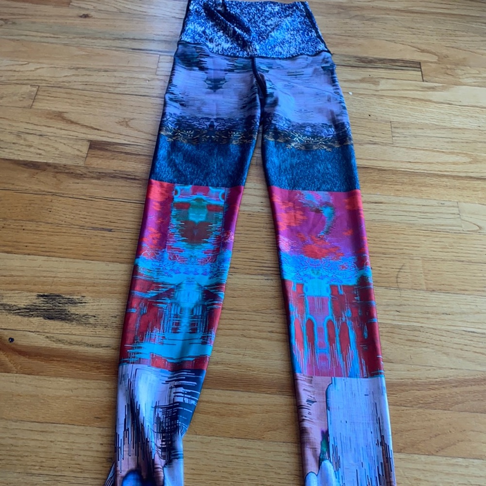 Brand new workout leggings